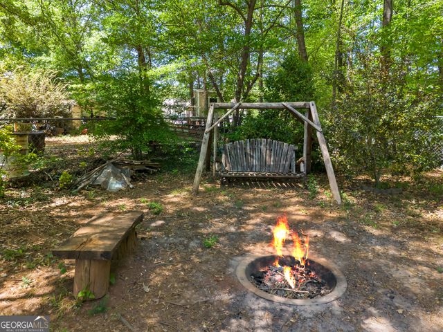 195 Vincent Court, Dallas, GA 30157