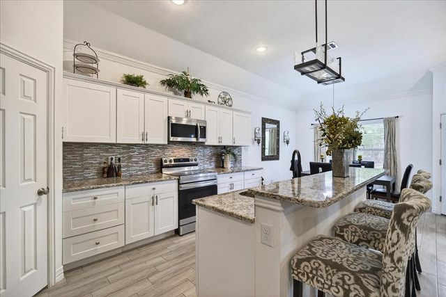 125 Parkside Drive, Trinidad, TX 75163