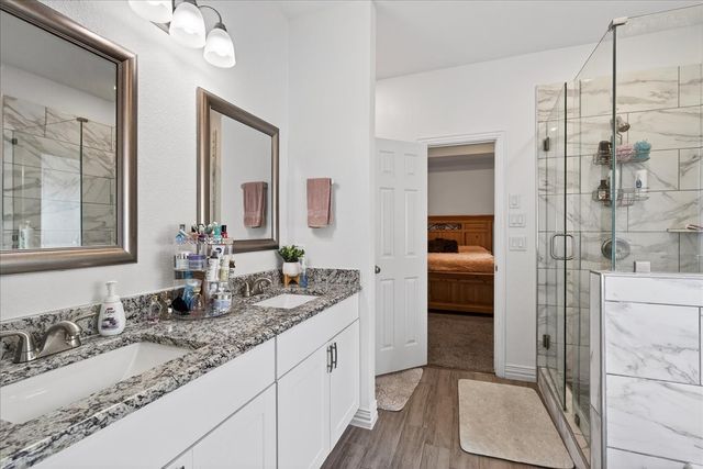 125 Parkside Drive, Trinidad, TX 75163