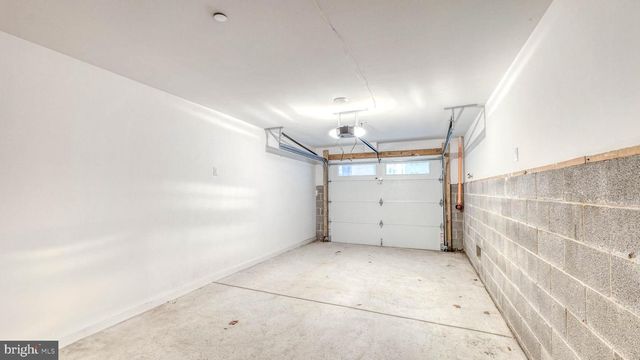 143 E PINE AVE, Wildwood, NJ 08260