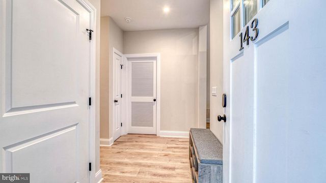 143 E PINE AVE, Wildwood, NJ 08260