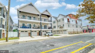 143 E PINE AVE, Wildwood, NJ 08260