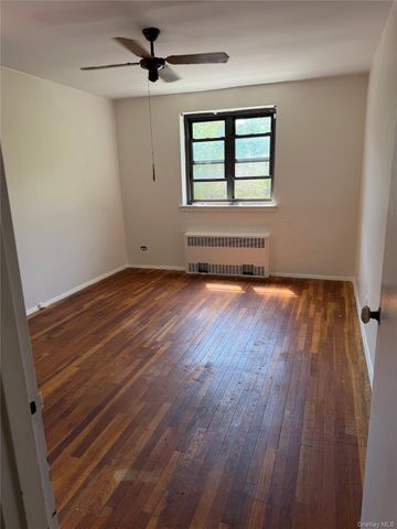 8719 204th Street A41, Hollis, NY 11423