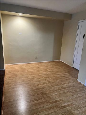 8719 204th Street A41, Hollis, NY 11423