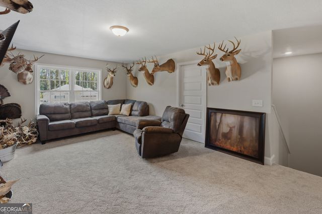 342 Tallulah Bend, Ellabell, GA 31308