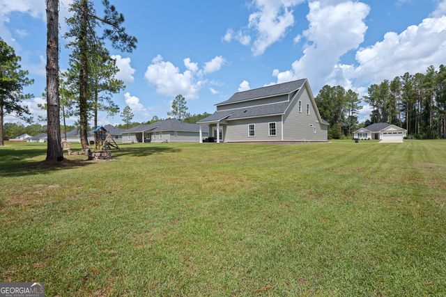 342 Tallulah Bend, Ellabell, GA 31308