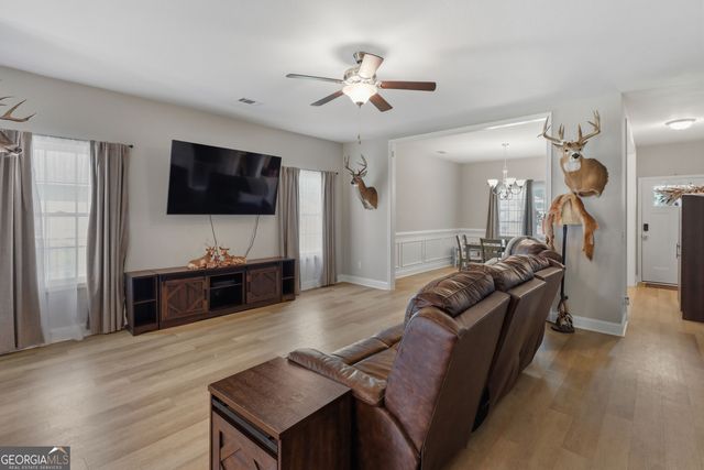 342 Tallulah Bend, Ellabell, GA 31308