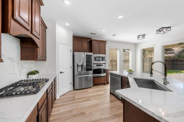 26422 Red Cliff Ridge, Katy, TX 77494