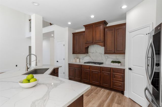 26422 Red Cliff Ridge, Katy, TX 77494