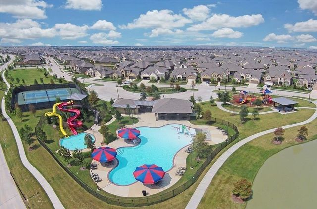 26422 Red Cliff Ridge, Katy, TX 77494