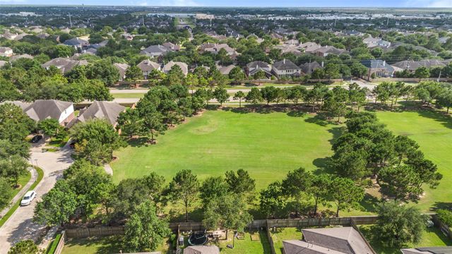 26422 Red Cliff Ridge, Katy, TX 77494