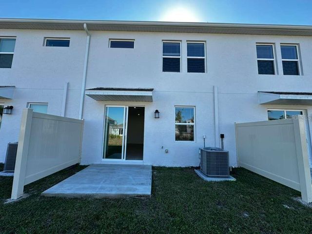 2713 SKYLINE LOOP, Kissimmee, FL 34758