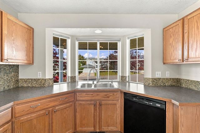 23808 E Maxwell Dr, Liberty Lake, WA 99019