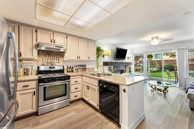 3735 Willow Bend Pl, Antelope, CA 95843