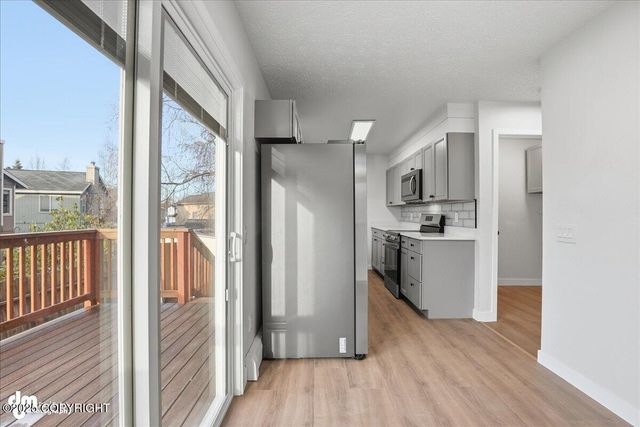 7730 Little Bend Circle, Anchorage, AK 99507