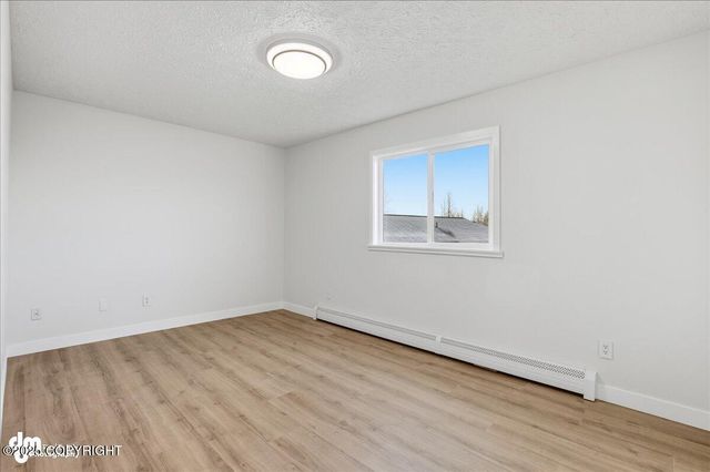 7730 Little Bend Circle, Anchorage, AK 99507