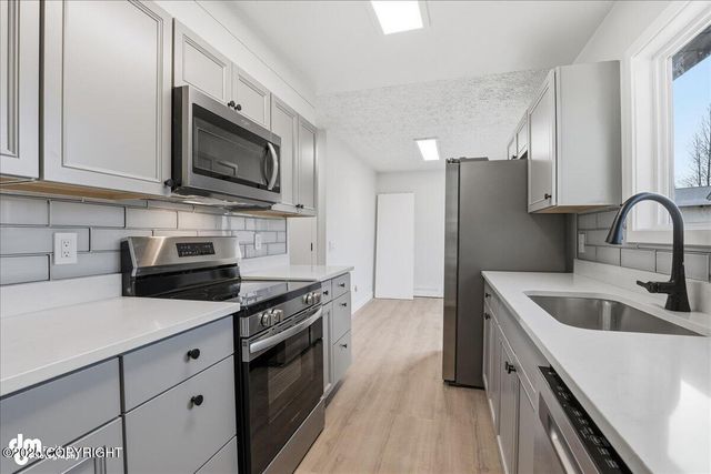 7730 Little Bend Circle, Anchorage, AK 99507