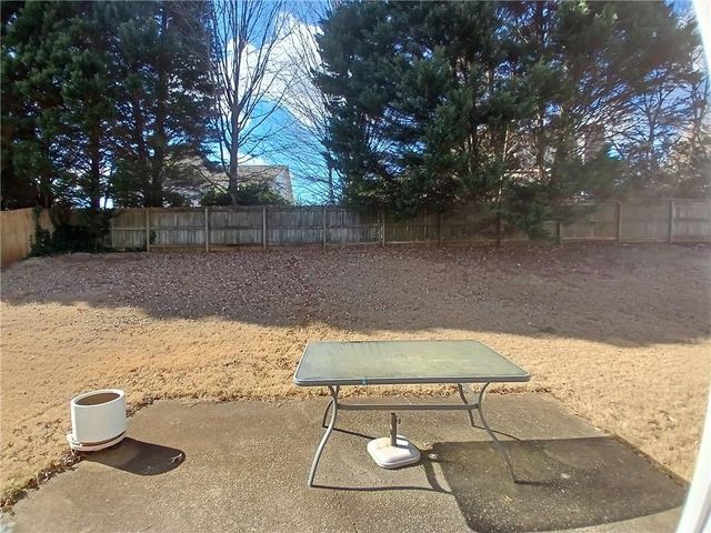 945 Common Oak Place, Lawrenceville, GA 30045