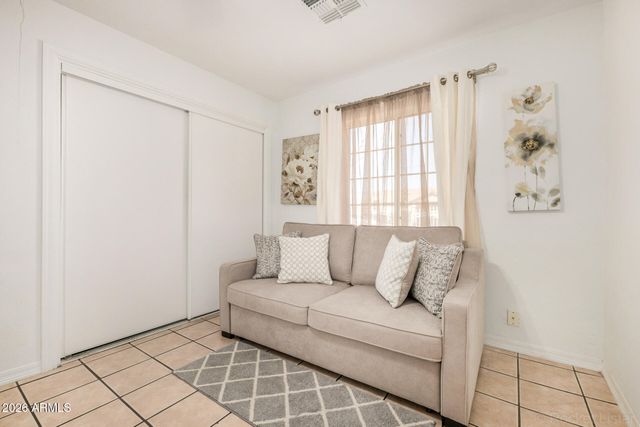 5669 E PREAKNESS Drive, San Tan Valley, AZ 85140