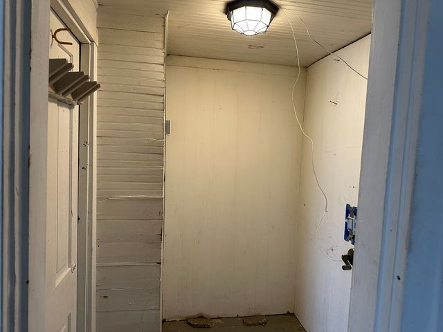 101 N Jackson Street, Morrison, IL 61270