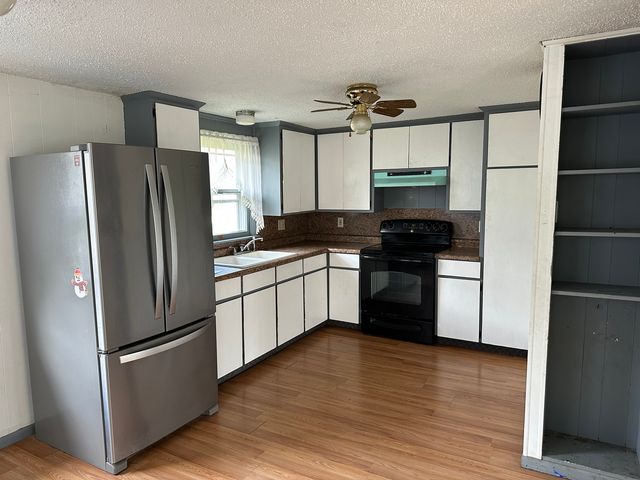 101 N Jackson Street, Morrison, IL 61270