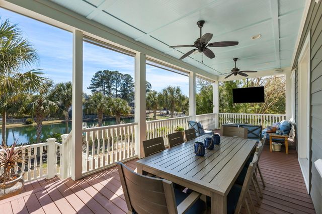2683 Magnolia Woods Drive, Mount Pleasant, SC 29464