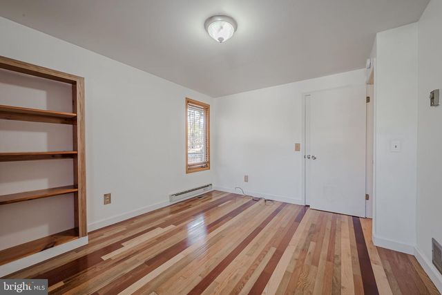 109 TALL PINES RD, Newark, DE 19713