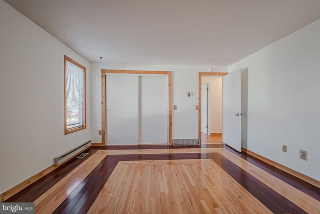 109 TALL PINES RD, Newark, DE 19713