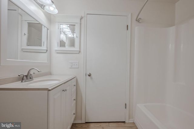 109 TALL PINES RD, Newark, DE 19713