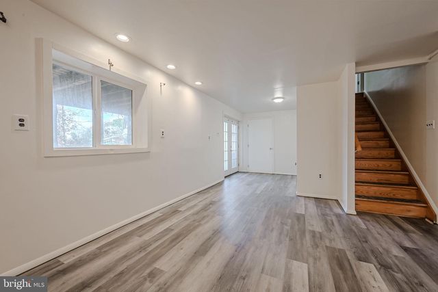 109 TALL PINES RD, Newark, DE 19713