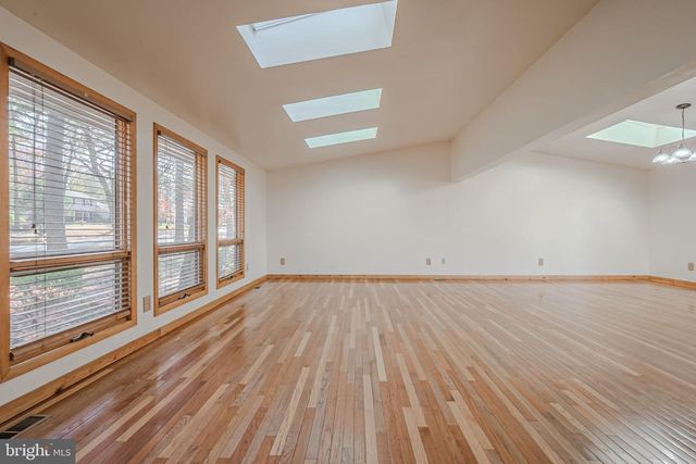 109 TALL PINES RD, Newark, DE 19713