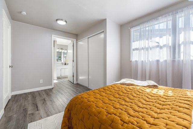 1301 Wright Ave, Richland, WA 99354