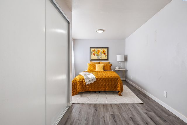 1301 Wright Ave, Richland, WA 99354