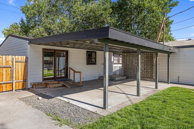 1301 Wright Ave, Richland, WA 99354