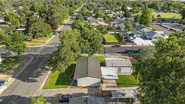 1301 Wright Ave, Richland, WA 99354