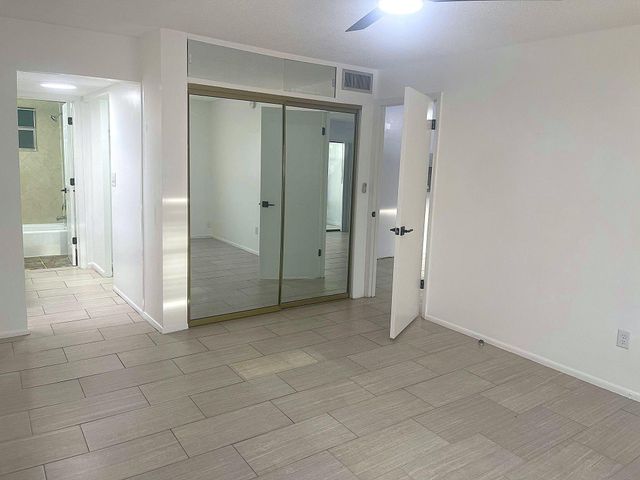 4141 NW 44th Avenue 116, Lauderdale Lakes, FL 33319