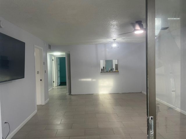 4141 NW 44th Avenue 116, Lauderdale Lakes, FL 33319