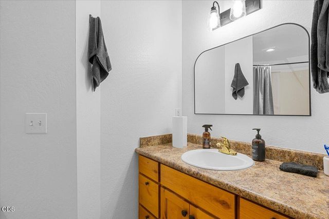 1528 Morton Way, Jacksonville, OR 97530