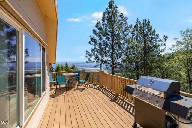 1528 Morton Way, Jacksonville, OR 97530