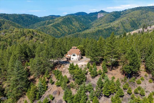 1528 Morton Way, Jacksonville, OR 97530
