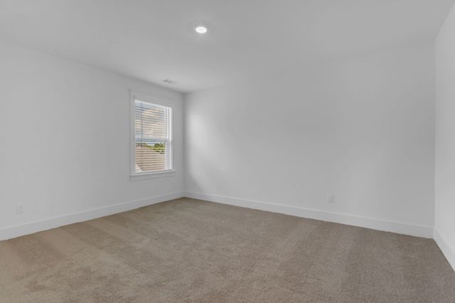 643 Conifer Drive, Spring Hill, TN 37174