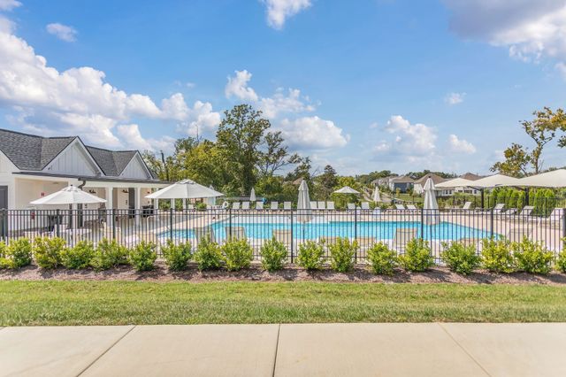 643 Conifer Drive, Spring Hill, TN 37174