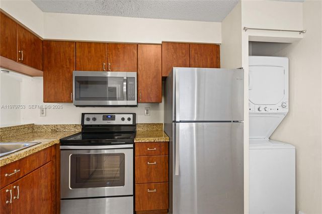 13931 SW 91st Ter 13931, Miami, FL 33186