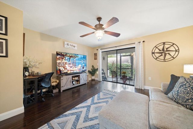 2131 RIDGE ROAD S 75, Largo, FL 33778