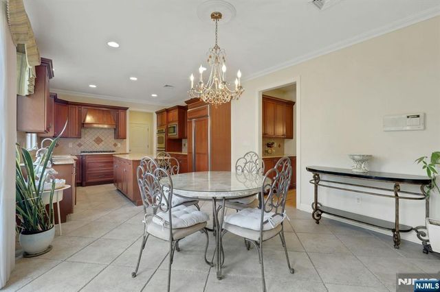 520 Homans Avenue, Closter, NJ 07624