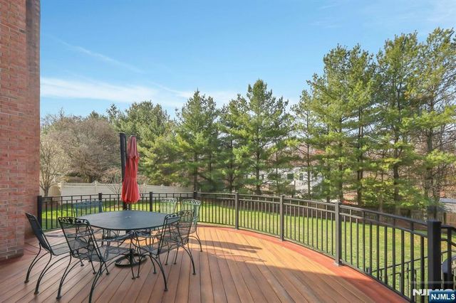 520 Homans Avenue, Closter, NJ 07624