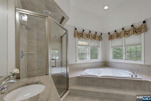 520 Homans Avenue, Closter, NJ 07624