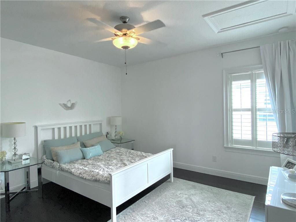 Image 18 of property listing at 13173 LOWER HARDEN AVENUE, Orlando, FL 32827