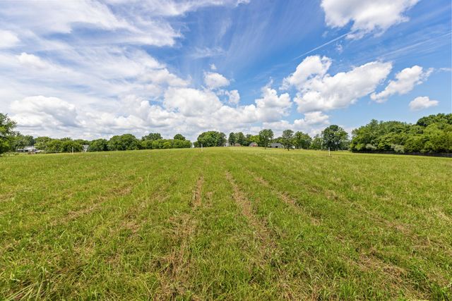 4284 Central Valley Rd, Murfreesboro, TN 37129
