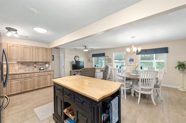 8708 SW 95TH LANE A, Ocala, FL 34481